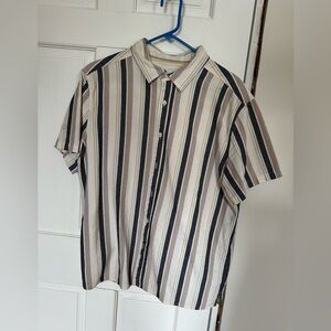 Short sleeve button down shirt